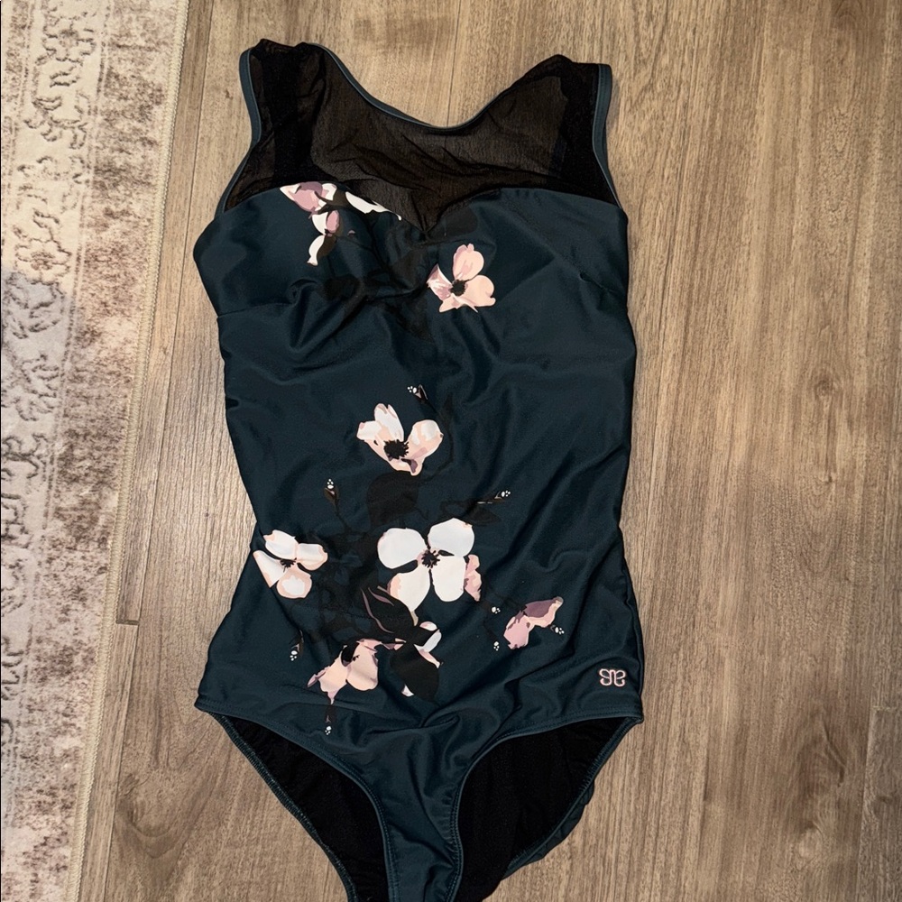 Albion Fit One Piece